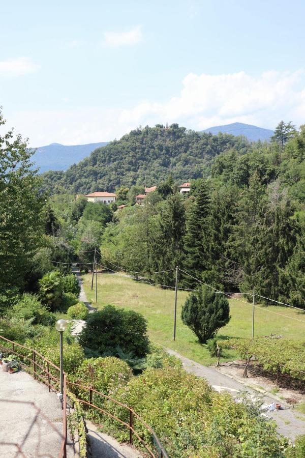 Natura Tra Bosco E Lago Castelveccana Экстерьер фото